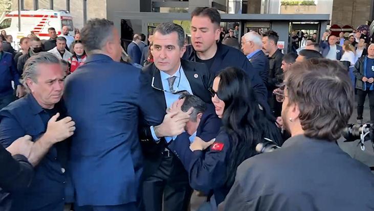 Özgür Özel'e Saldırıya İlişkin Yeni Gelişmeler: Saldırganın Gözaltı Süresi Uzatıldı, Yeni İfade Ortaya Çıktı