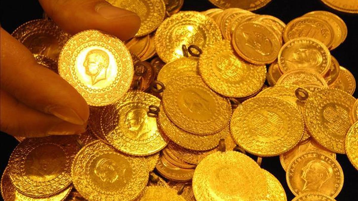 Altın ve Gümüş Fiyatlarında Rekor Tahminler: Küresel Ekonomik Belirsizlikler Emtia Piyasasını Etkiliyor
