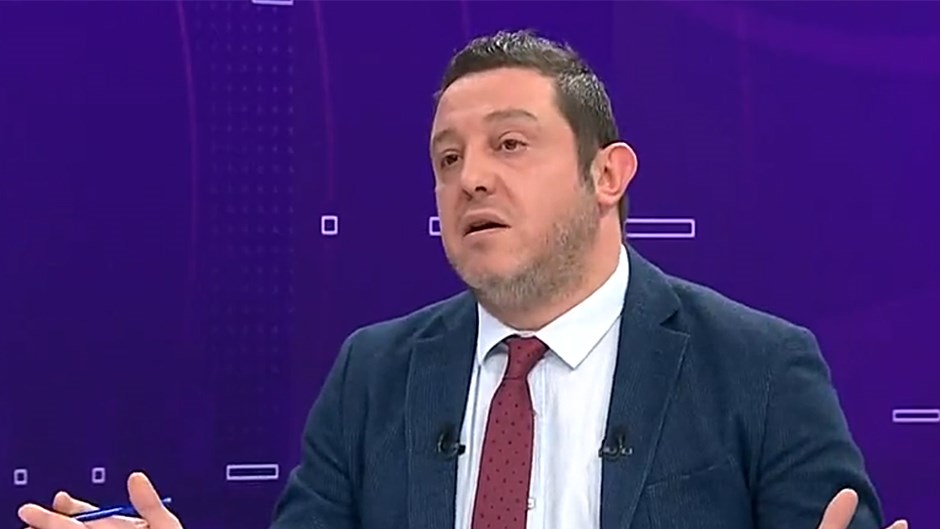 Galatasaray'ın Konyaspor Galibiyeti, Nihat Kahveci'yi Şaşırtan Oyuncu Değişikliği ile Göz Kamaştırdı