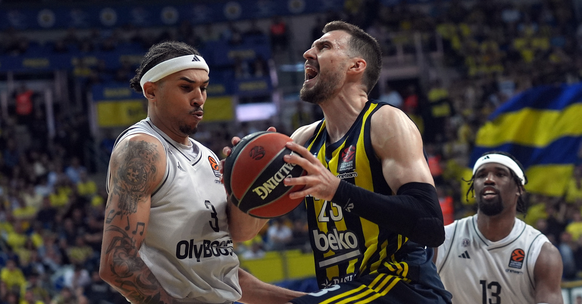 Fenerbahçe Beko, EuroLeague Playoff'larında Paris Basketbol'u Mağlup Etti