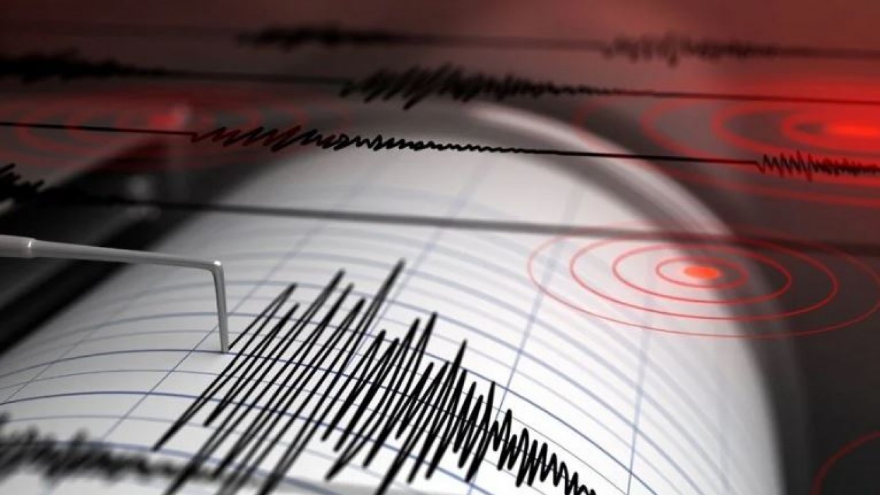 Marmara Denizi'nde Deprem: İstanbul'da Hissedildi