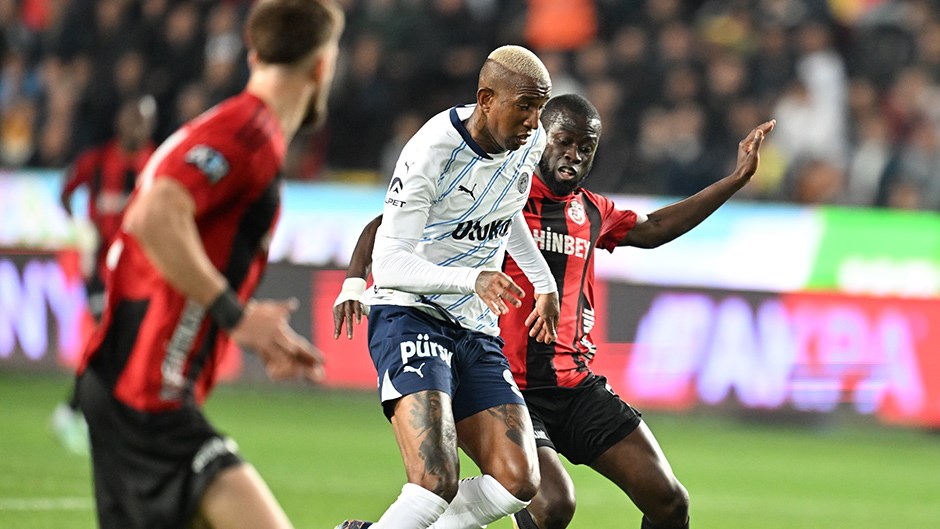 Badou Ndiaye'den İrfan Can Eğribaya Tepki ve Sosyal Medya Paylaşımları