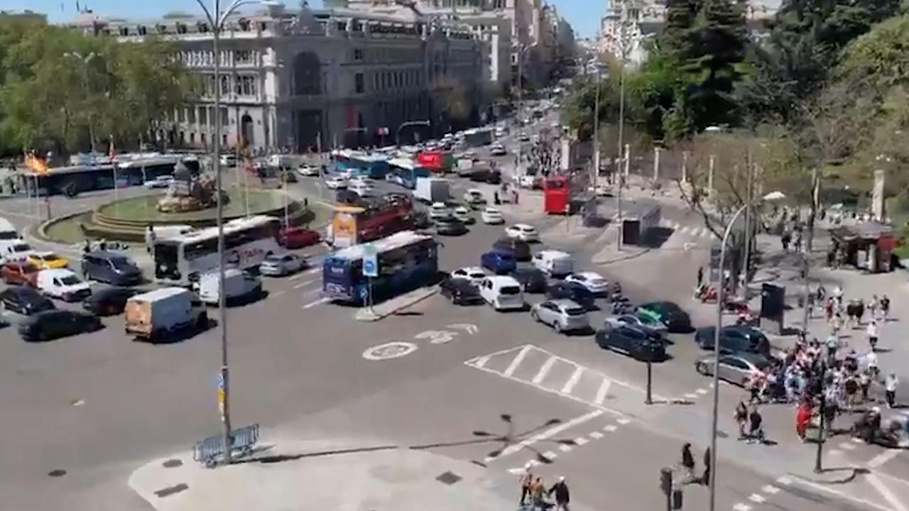 İspanya ve Portekiz'de Elektrik Kesintileri Milyonlarca Kişiyi Etkiledi