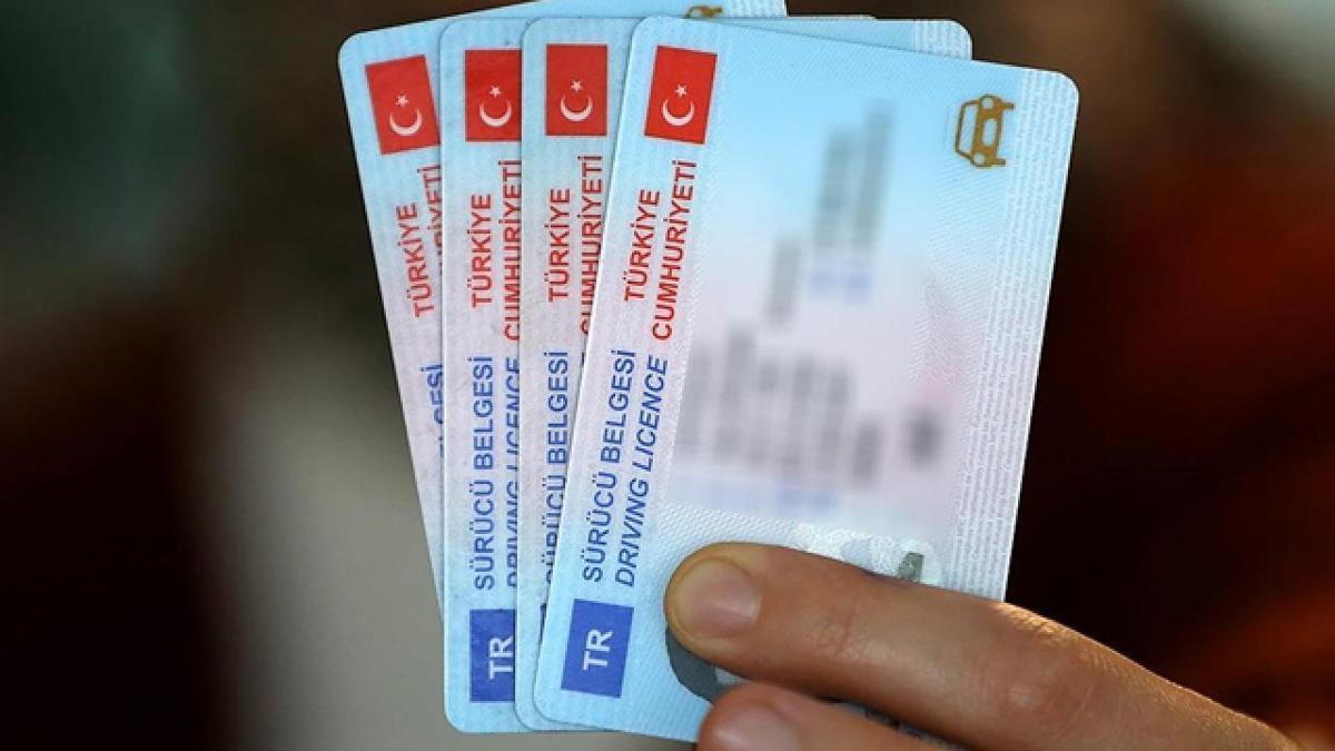 31 Temmuz'a Kadar Ehliyetini Yenilemeyen 4 Milyon Kişi Risk Altında