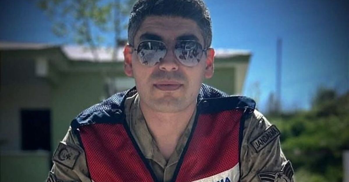 Tunceli'de Halı Saha Maçı Sonrası Fenalaşan Astsubay Hayatını Kaybetti