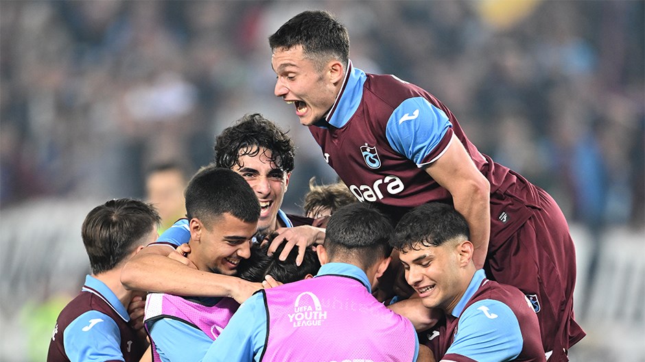 Trabzonspor U19'un UEFA Gençlik Ligi Başarısı Avrupa Devlerinin Gözünü Açtı: Salih Malkoçoğlu Transfer Arama Listesinde