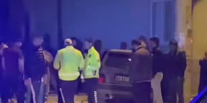 Konya'da Zincirleme Kaza: Bir Otomobil Evin Duvarına Çarptı