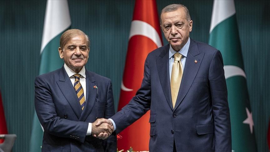 Cumhurbaşkanı Erdoğan ve Pakistan Başbakanı Şerif Arasında Kritik Telefon Görüşmesi