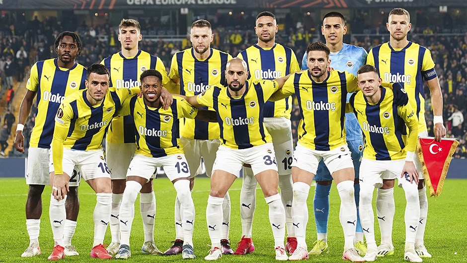 Fenerbahçe'de Transfer Harekatı: 16 Oyuncuyla Yollar Ayrılma Durumu