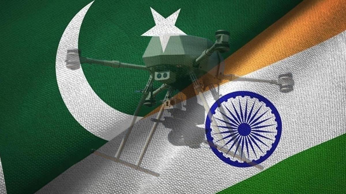 Hindistan, Pakistan'ın Türk İHA'larla Sızma Girişimi İddiasını Açıkladı