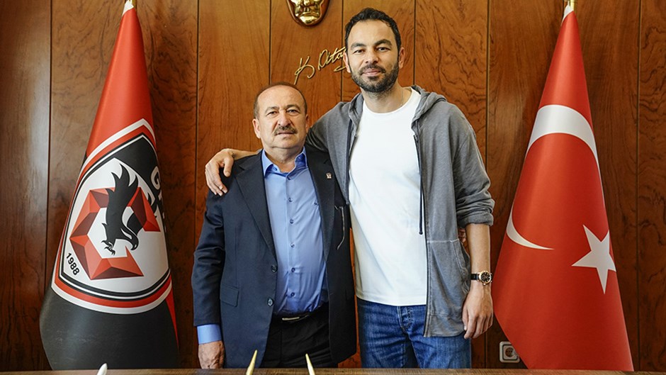 Gaziantep FK ve Selçuk İnan Yollarını Ayırdı