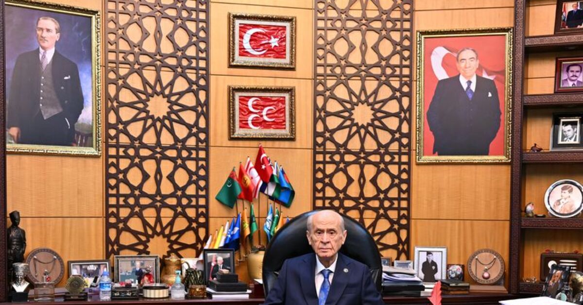 Devlet Bahçeli'den Anneler Günü Mesajı: 