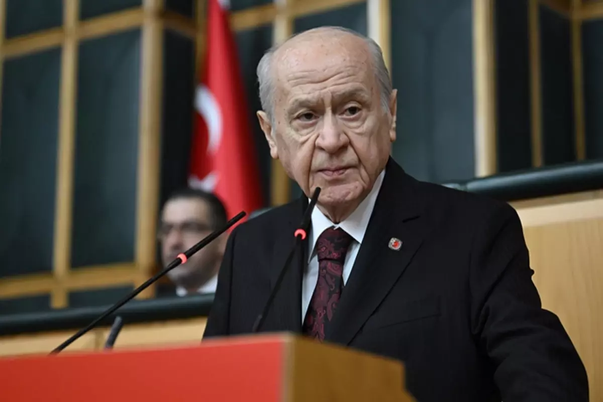 MHP Lideri Bahçeli'den Anneler Günü Mesajı: 