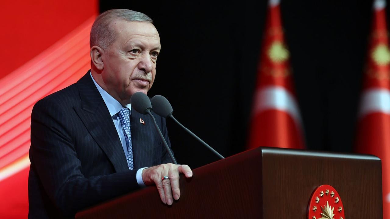 Erdoğan: Suç İşleyen ve Kendini Devletten Üstün Görerek Kibirlenenlere Karşı Sert Mücadele