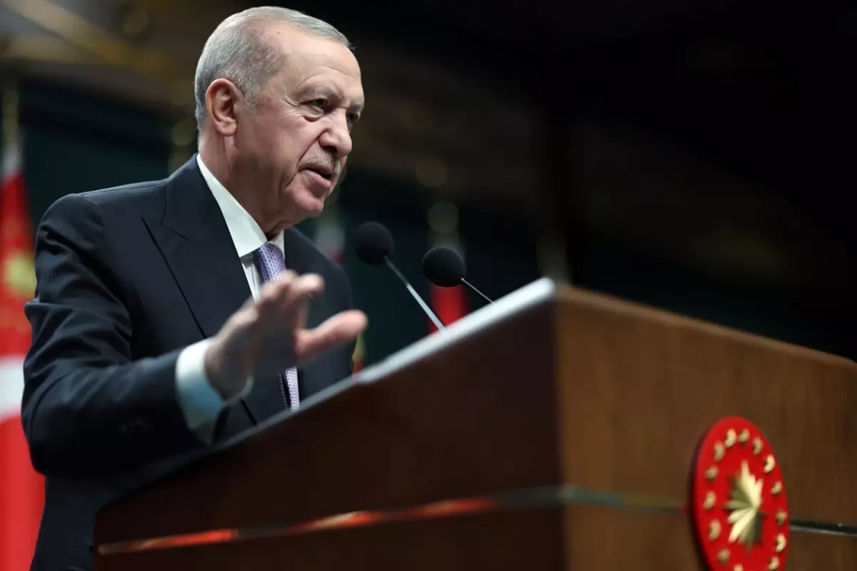 Cumhurbaşkanı Erdoğan, PKK'nın Fesih Kararına İlk Yorumunu Yaparak 