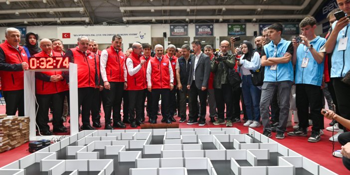 Selçuklu'da Gençlerin Teknolojiye İlgi Duyduğu TEKNOSEL 2025 Yarışması Başladı