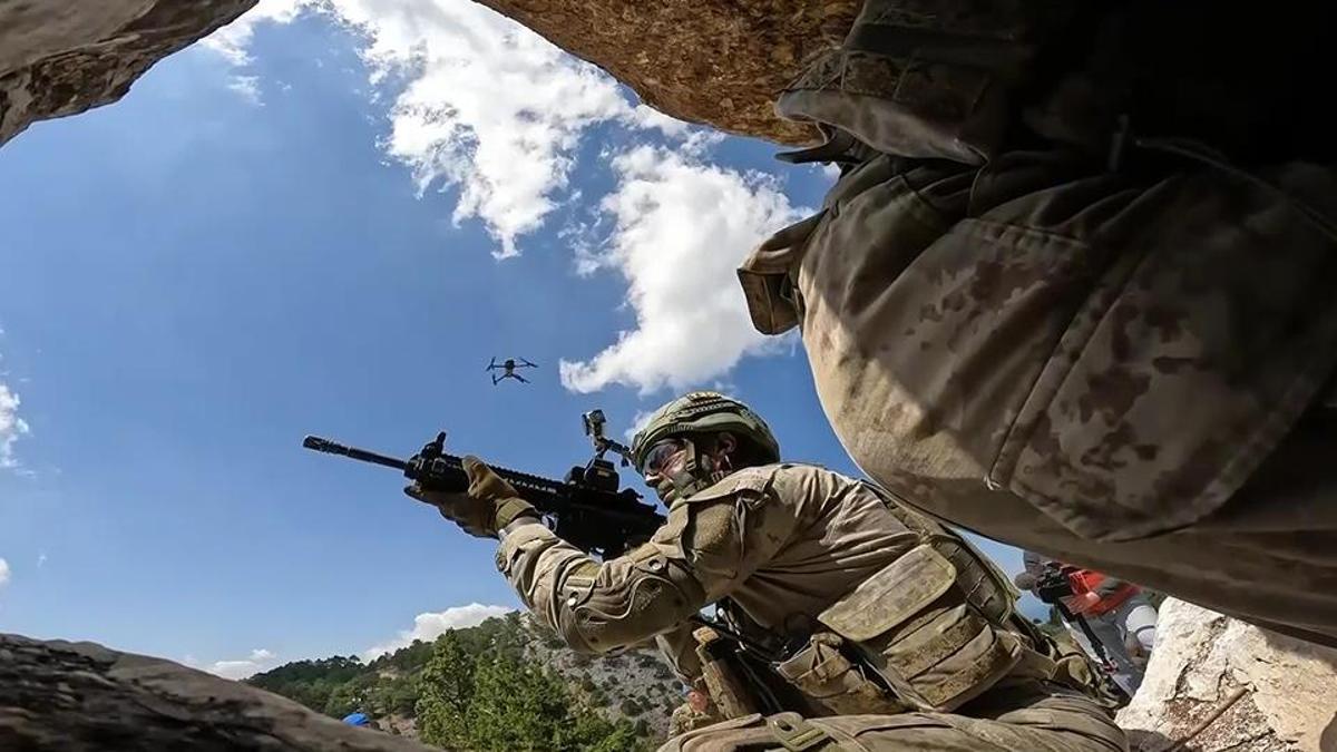 TSK, Irak'ın Kuzeyindeki Operasyonlarına Devam Edecek