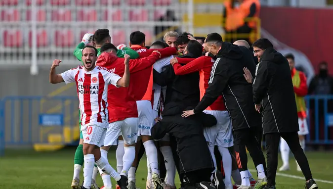 Ümraniyespor, 7 Oyuncusuyla Yeni Sezon Hedefine Kilitlendi