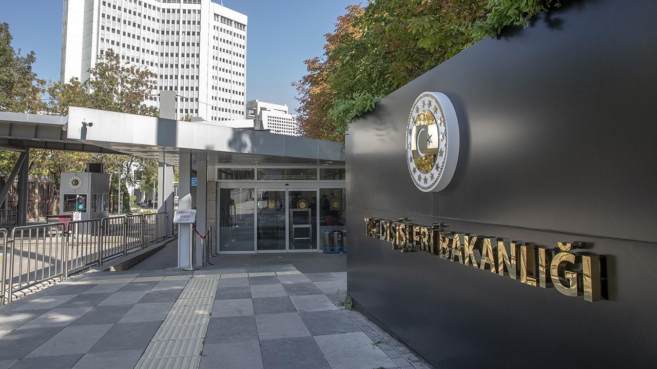 Türkiye, Ukrayna ve Rusya Arasında İstanbul'da Kritik Üçlü Toplantılar Düzenleniyor