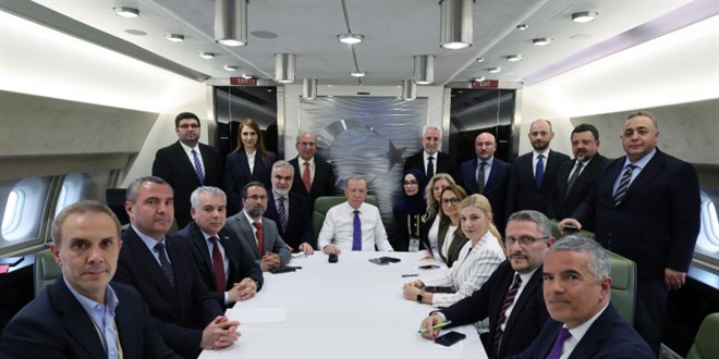 Cumhurbaşkanı Erdoğan: Terör Örgütü PKK'nın Silah Bırakma Kararı, Terörsüz Türkiye'nin Hedefine Yaklaştırıyor
