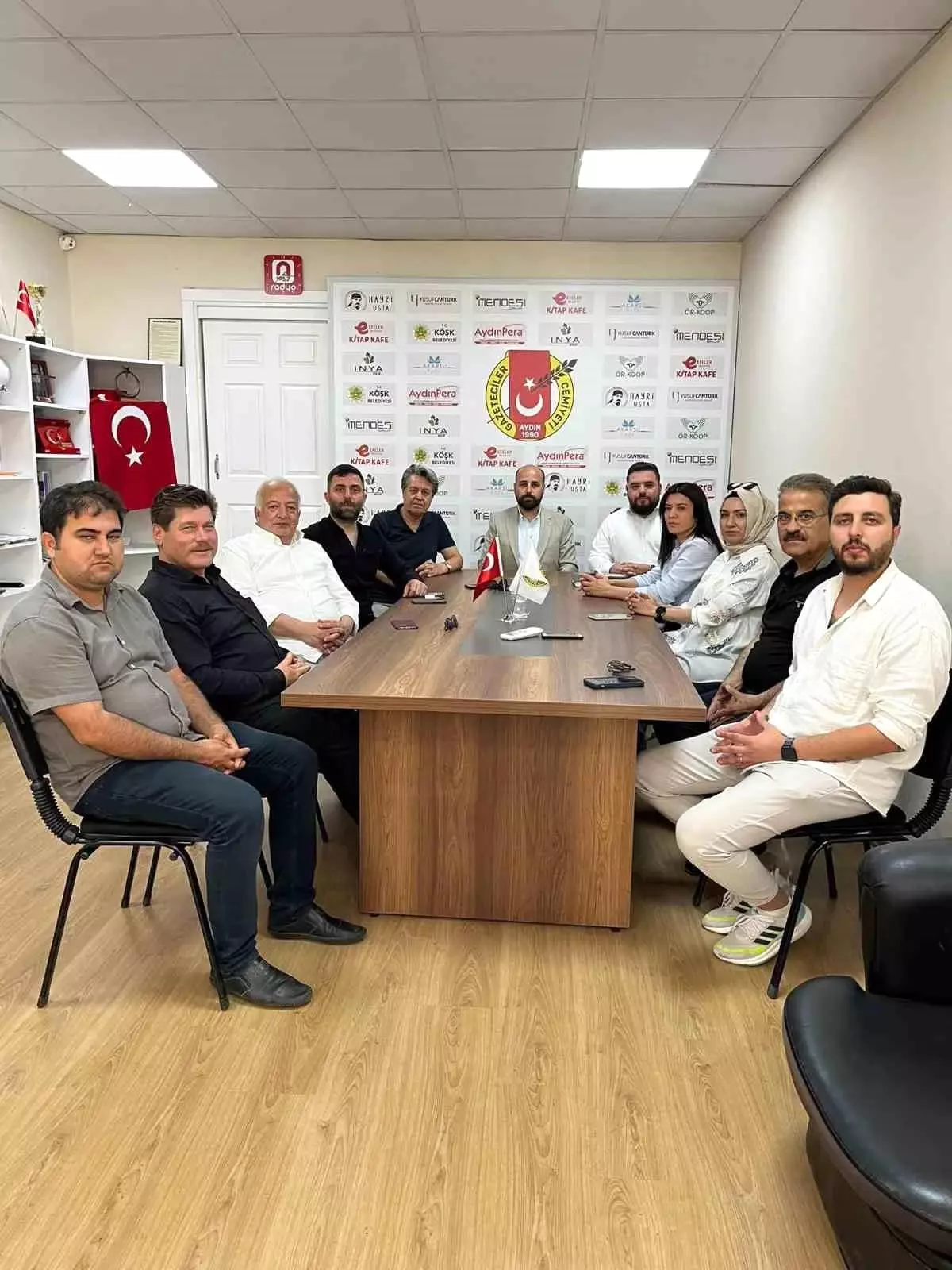 Aydın Gazeteciler Cemiyeti Başkanlığına Naci Eriş Seçildi