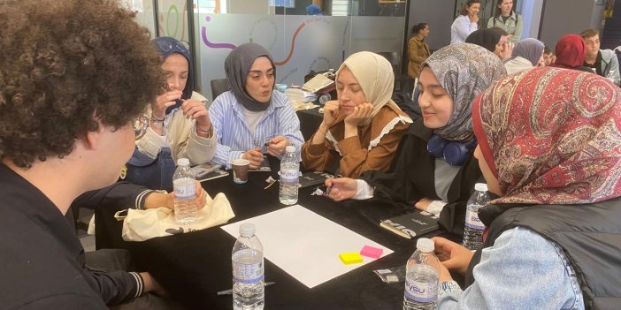 Konya'da Fikir Kuluçka Eğitim Kampı Devam Ediyor