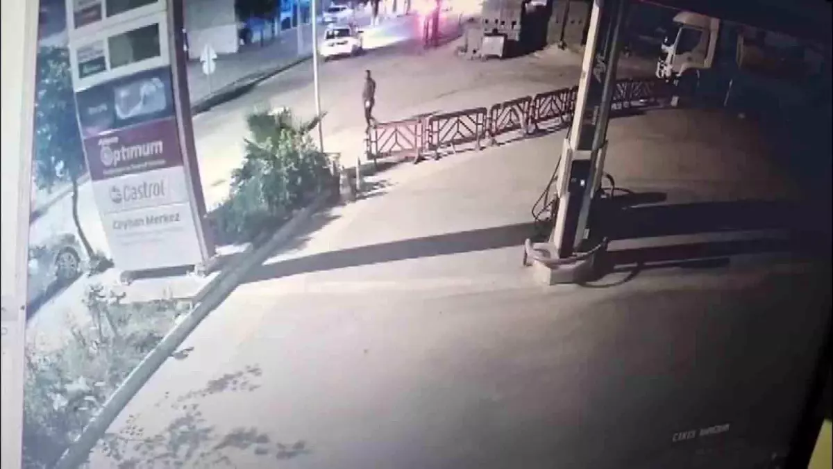 Adana'da Eski Eşini Ayağından Vuran Kadın Gözaltına Alındı