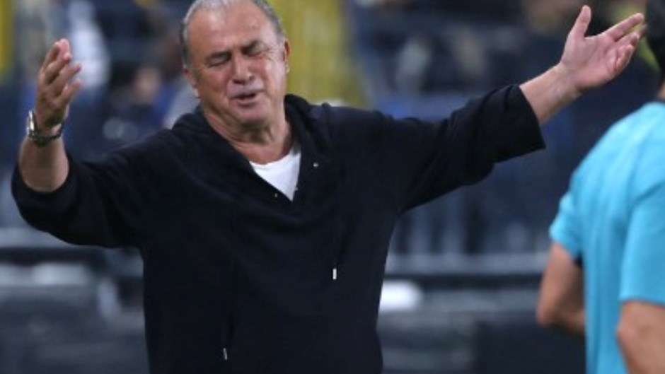 Al Shabab, Kendi Sahasında Al Ittihad'a Mağlup Oldu, Fatih Terim'in Tepkisi Gündem Oldu