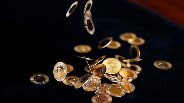 Altın Fiyatları Yükselişe Geçti: Jeopolitik Riskler ve Dolar Etkisi