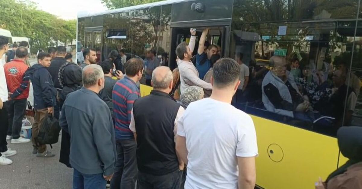 İstanbul'da Özel Halk Otobüsleri Çalışmayı Durdurdu: Duraklarda Yoğunluk