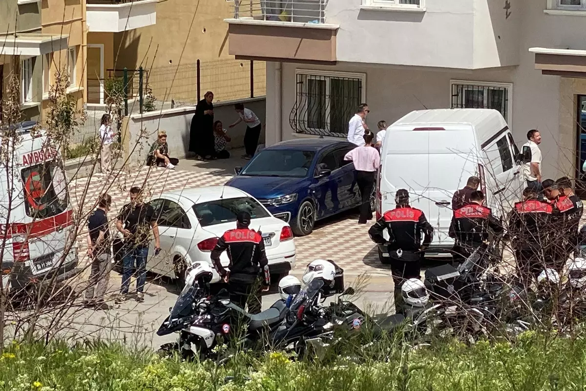 Ankara'da 14 Yaşındaki Lise Öğrencisi Evinde Ölü Bulundu