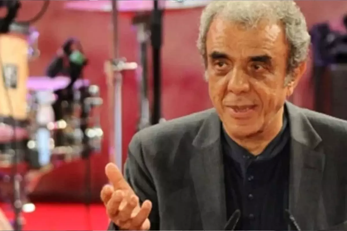 Türk Sinemasının Efsane İsimlerinden Ali Özgentürk Son Keşle Toprağa Verildi