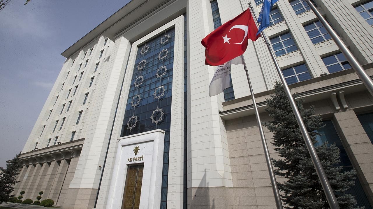 AK Parti TBMM Grubunda Yeni Dönem İçin Grup Yönetimi Seçimi 28 Mayıs'ta Yapılacak
