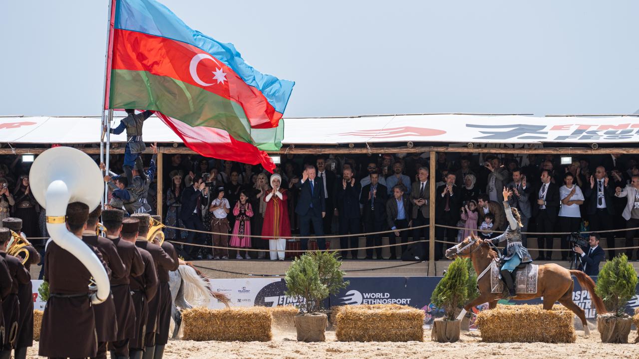 Cumhurbaşkanı Erdoğan 7. Etnospor Kültür Festivali'ni Ziyaret Etti