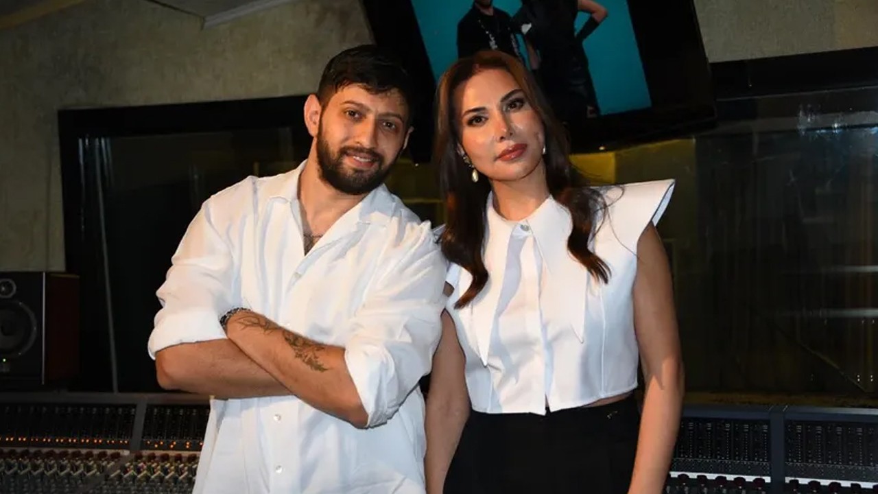 Ebru Yaşar'dan Yaza Damga Vuran Yeni Şarkılar
