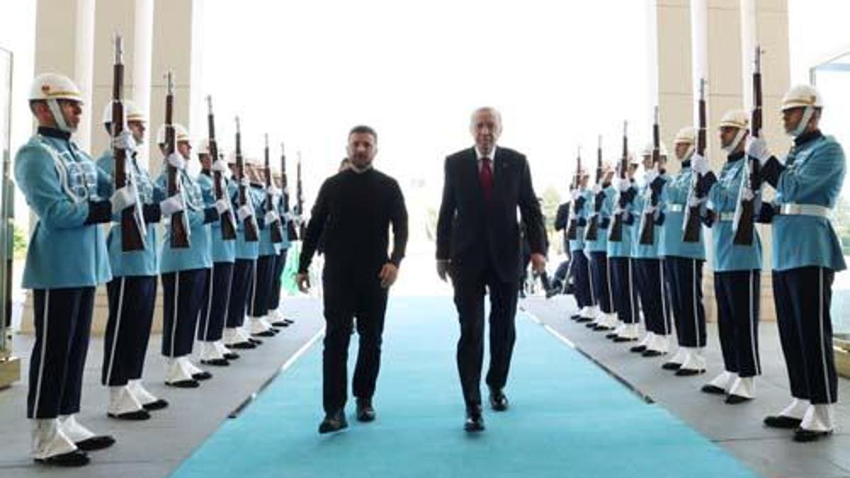 Erdoğan ve Zelenski İstanbul'da Görüşüldü