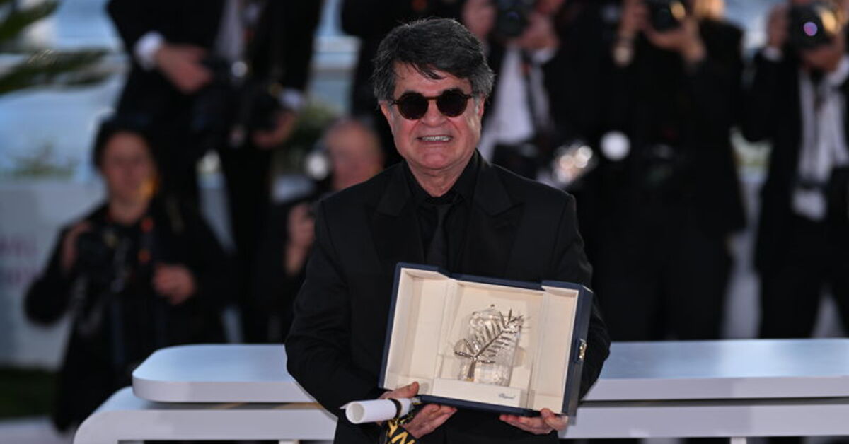İranlı Yönetmen Jafar Panahi, Cannes'da Altın Palmiye Ödülünü Kazandı