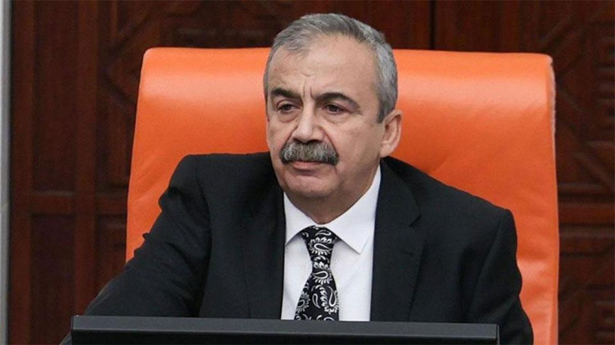 TBMM Başkanvekili Sırrı Süreyya Önder Hayatını Kaybetti