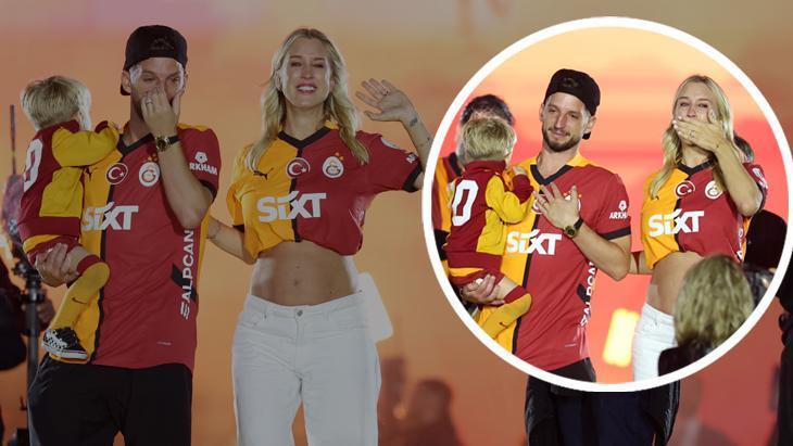 Galatasaray'da Mertens'e Duygusal Veda