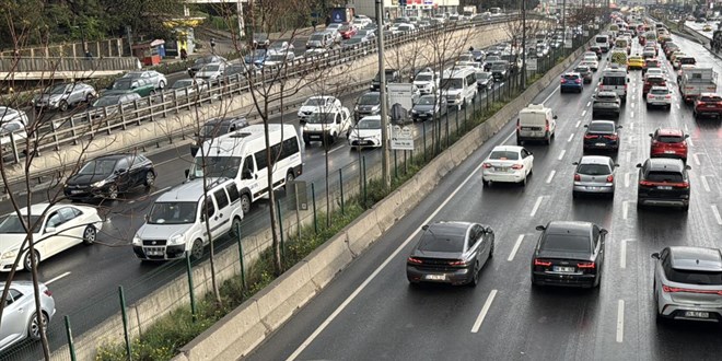 İstanbul'da Fenerbahçe Beko Şampiyonluk Kutlaması Yüzünden Trafiğe Kapatılacak Yollar Açıklandı