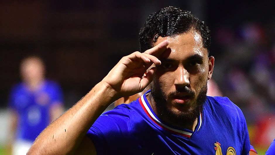 Rayan Cherki Transferinde Manchester City Öne Geçti