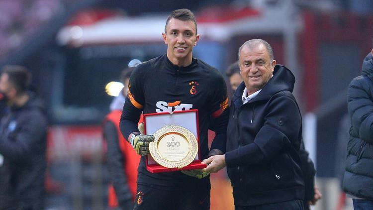 Fernando Muslera Haberleri: Güncel Son Dakika Gelişmeleri