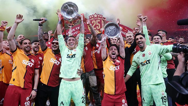 Galatasaray Şampiyonluğu Kutladı: Icardi'den Muslera'ya Çağrı