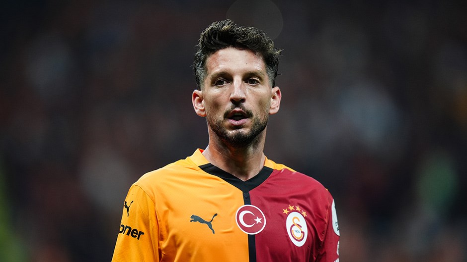 Dries Mertens Galatasaray Kariyerini Sonlandırdı: 5 Kupa ve 100 Maçlık Başarı