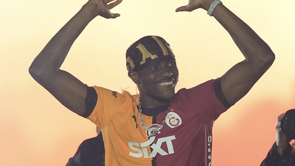 Fenerbahçe Golcü Transferinde Osimhen Bekleyişinde