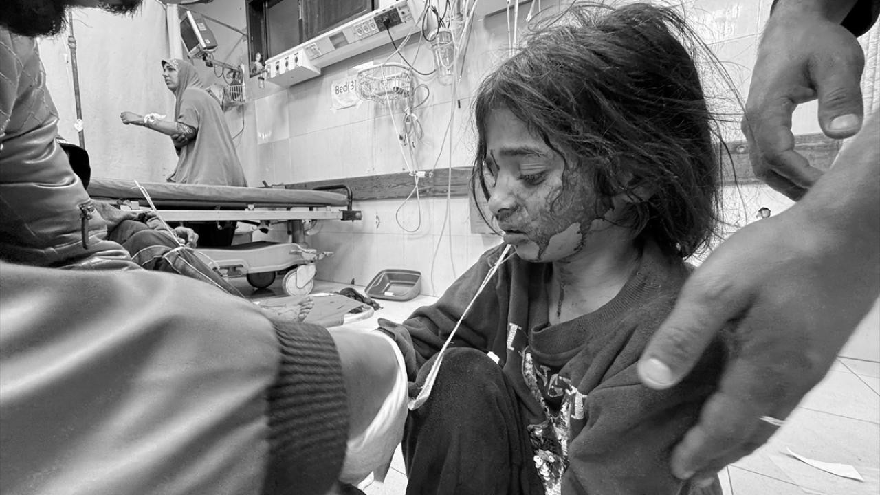 BM'den İsrail'in Gazze Saldırılarına Savaş Suçu Açıklaması