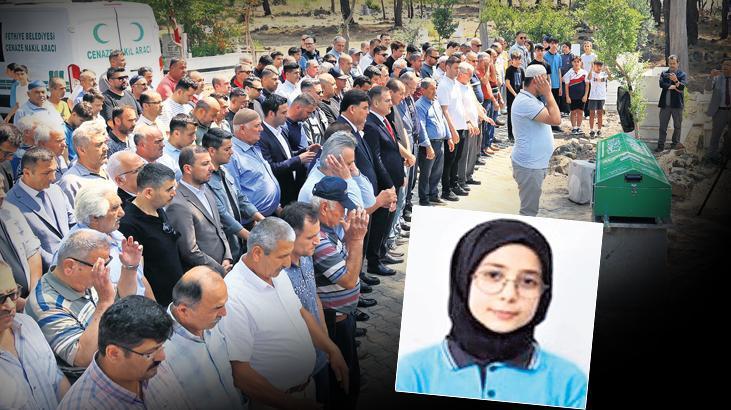 Fethiye'de Deprem Sonrası Panik Atak Nedeniyle Genç Kız Hayatını Kaybetti