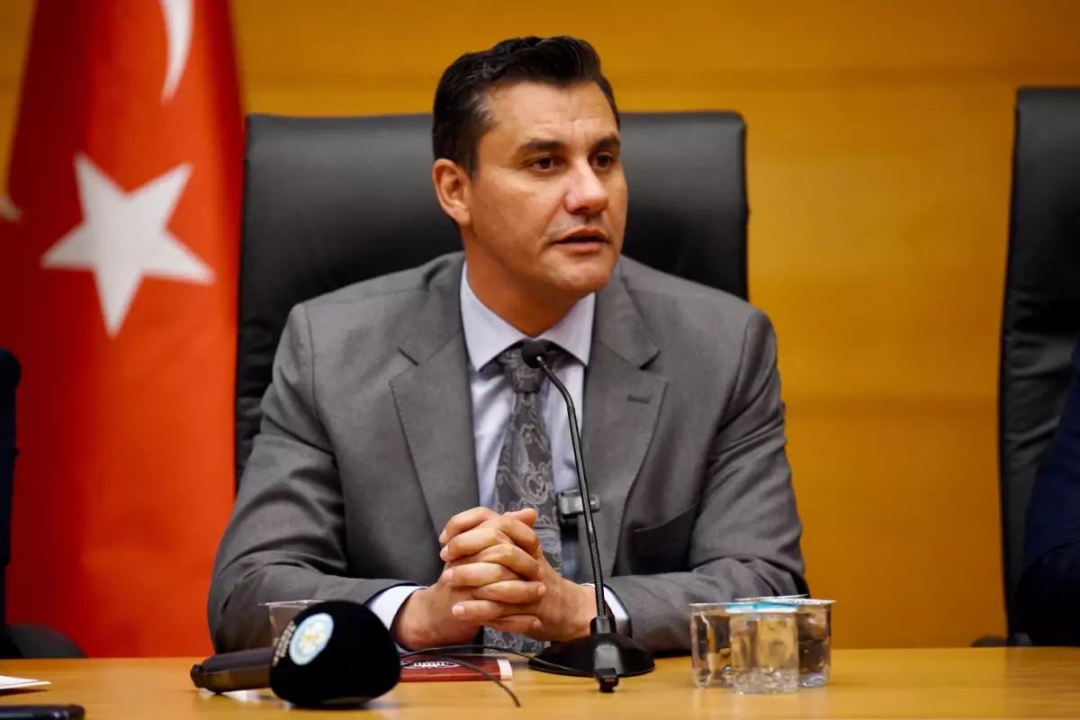 Manisa Belediye Başkanı Ferdi Zeyrek'in Kalbi 70 Dakika Sonra Yeniden Başladı