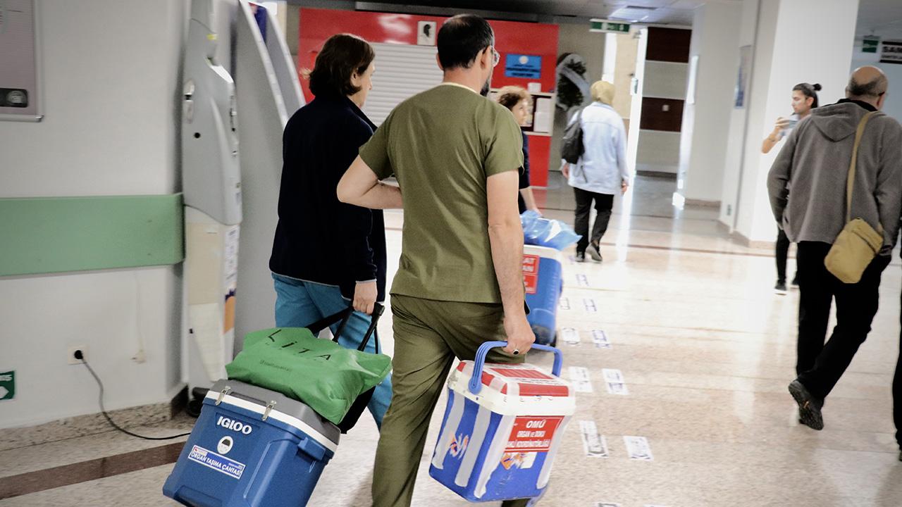 Samsun'da Beyin Ölümü Gerçekleşen Ayşe Teyze Organlarıyla 3 Kişiye Hayat Verdi