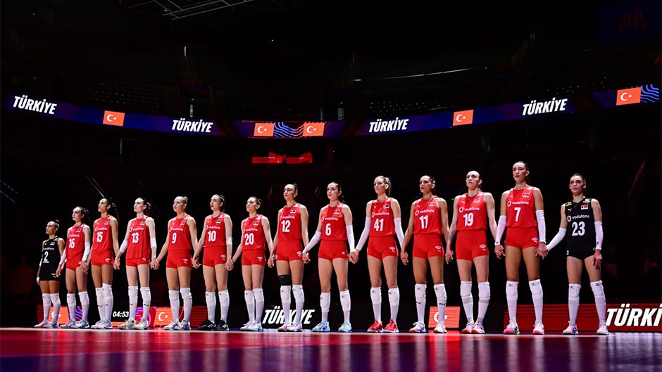 FIVB Milletler Ligi’nde Türkiye, Çin’i 3-2 Yendi